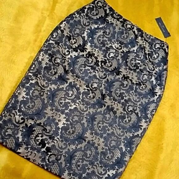 Worthington Skirt Size 4 - Picture 10 of 10